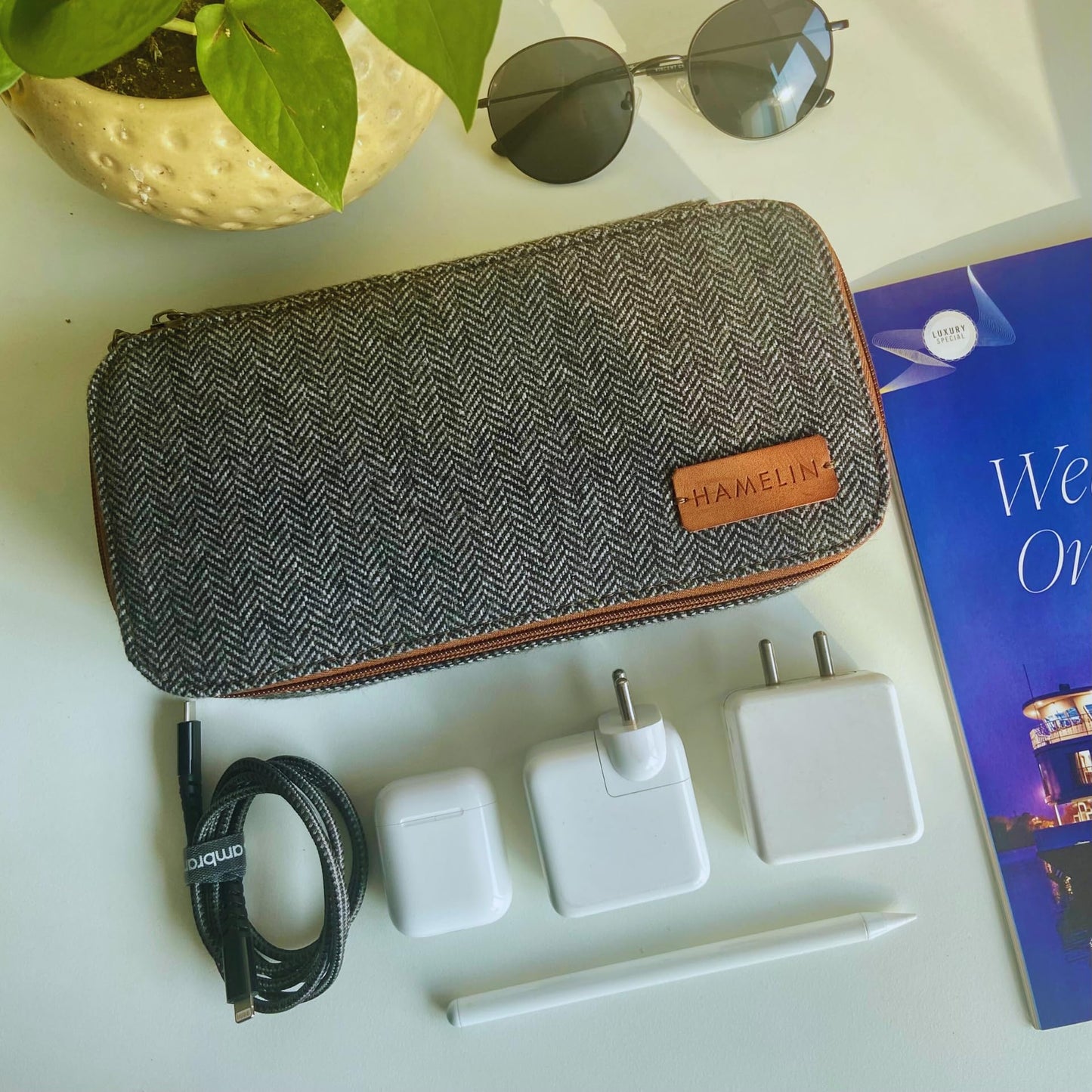 HAMELIN Oslo Tech Organiser | Grey Herringbone, Tweed Fabric | All in One Gadget Organizer | Multipurpose Pouch for Men and Women | Stylish Storage for Earphone, USB Cable, Power Bank, Mobile Charger…