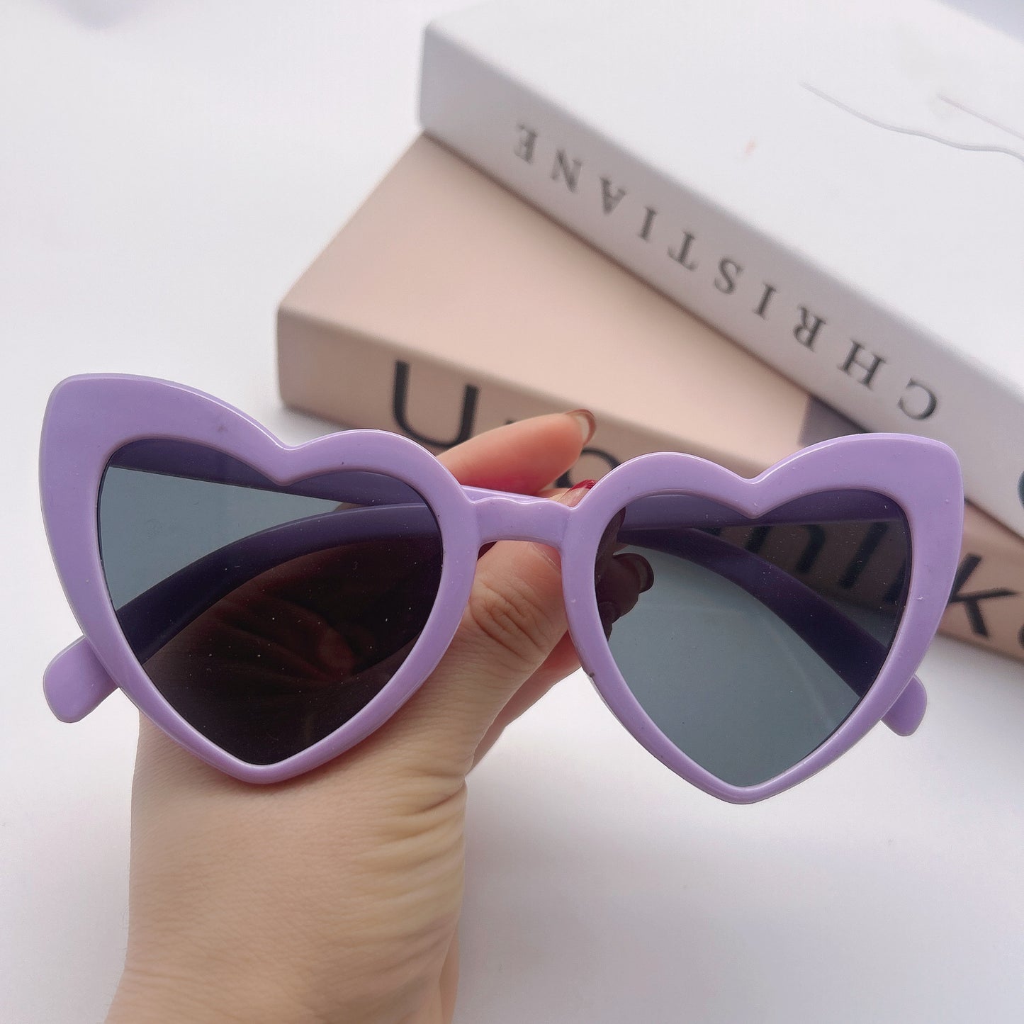 Personalized New European and American Sun Protection and Anti-Uv Sunglasses, Trendy and Fashionable Peach Heart Sunglasses, Internet Celebrity Cat-Eye Glasses