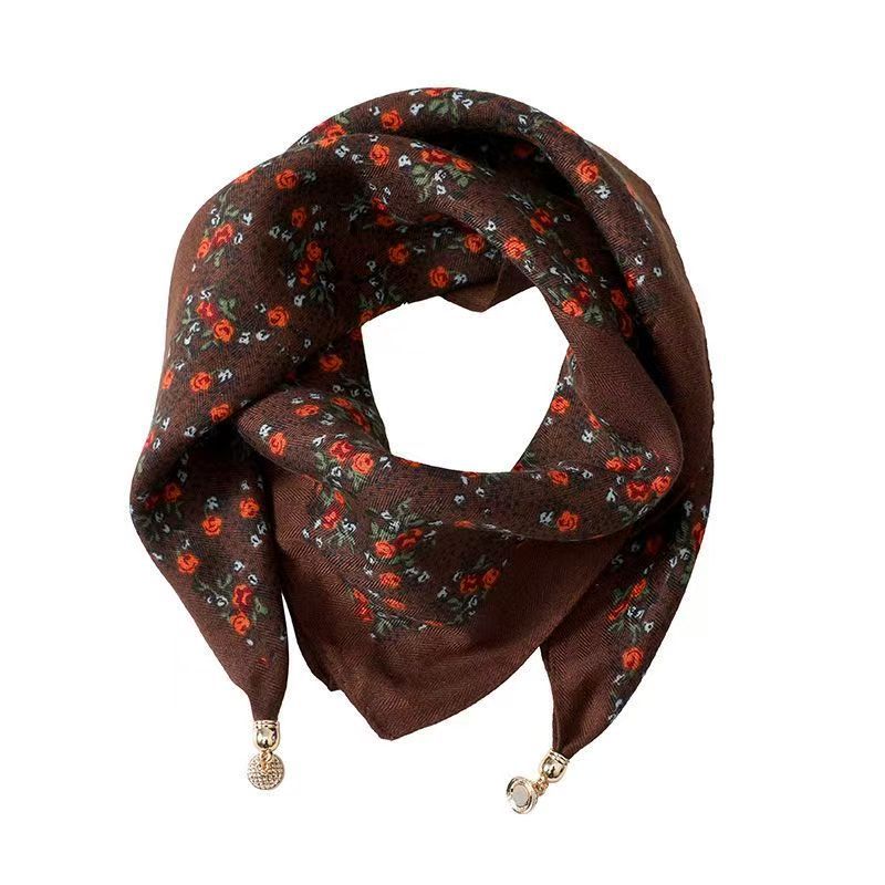 2026 New Style Warm Square Scarf with Magnetic Buckle, Triangular Silk Scarf, Cotton Scarf for Women, Stylish Neck Warmer for Spring, Autumn, and Winter, Versatile and Elegant