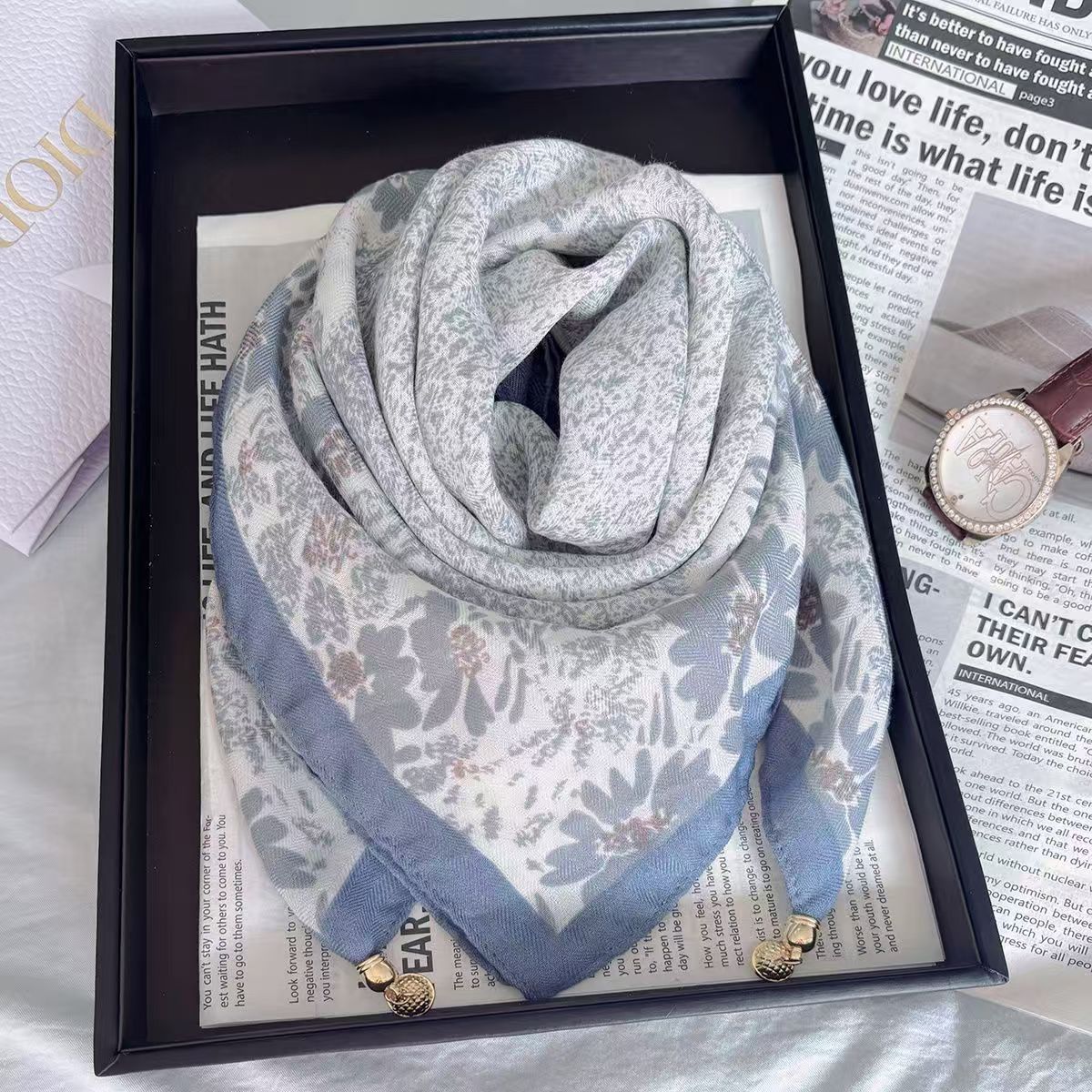 2026 New Style Warm Square Scarf with Magnetic Buckle, Triangular Silk Scarf, Cotton Scarf for Women, Stylish Neck Warmer for Spring, Autumn, and Winter, Versatile and Elegant