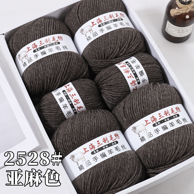Shanghai Sanli 290 medium thick wool diy hand-knitted wool sweater cardigan scarf wool wholesale
