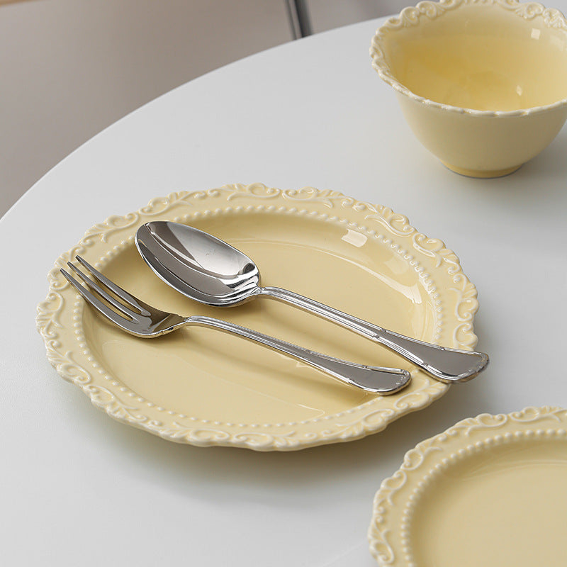 French ins style cream ceramic Western plate lace vintage dessert plate cream cake plate swing plate wholesale