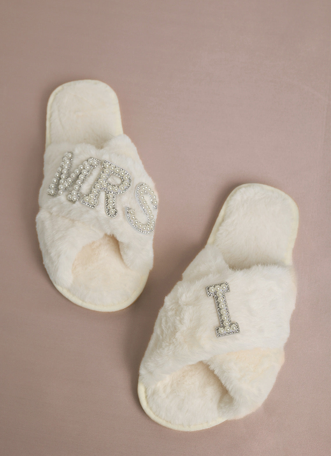Bride Plush Slippers Cross-Border Popular Pearl Letters Bride Cross Plush Slippers Bachelor Party Wedding