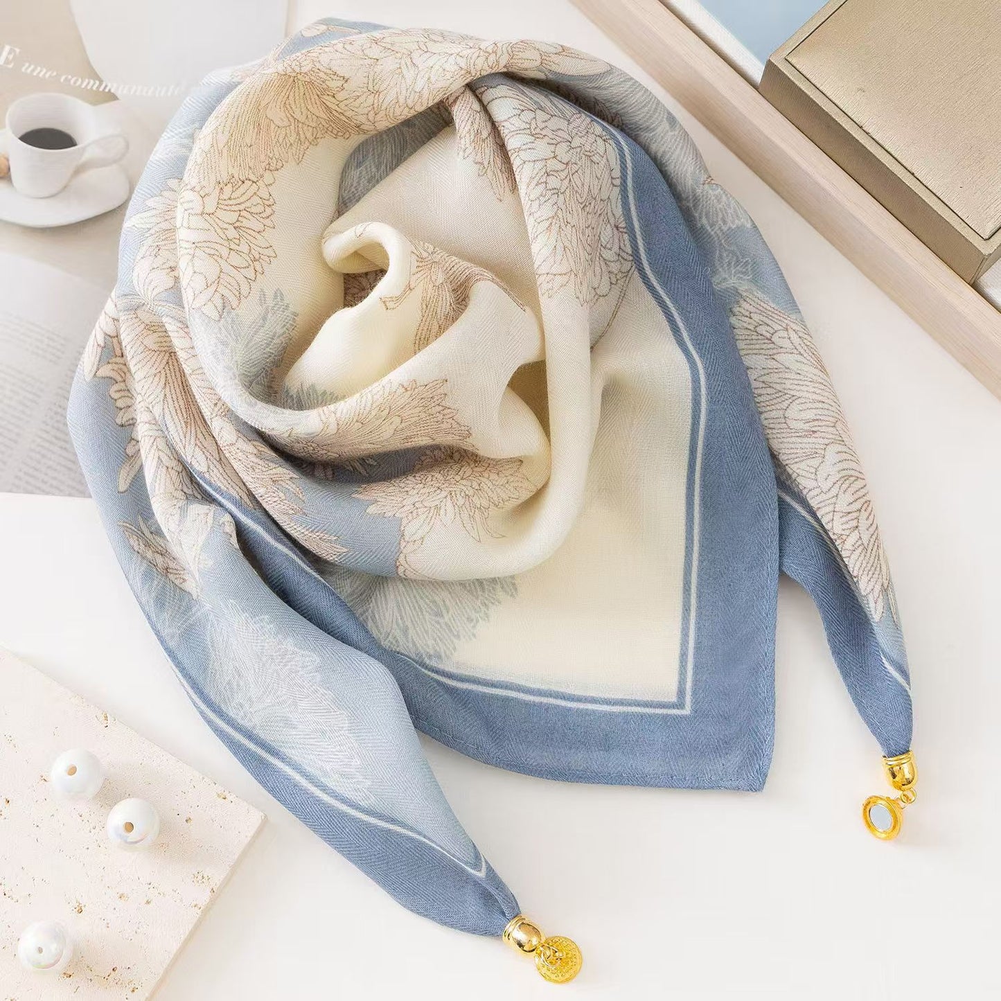 2026 New Style Warm Square Scarf with Magnetic Buckle, Triangular Silk Scarf, Cotton Scarf for Women, Stylish Neck Warmer for Spring, Autumn, and Winter, Versatile and Elegant