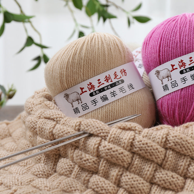 Shanghai Sanli 290 medium thick wool diy hand-knitted wool sweater cardigan scarf wool wholesale