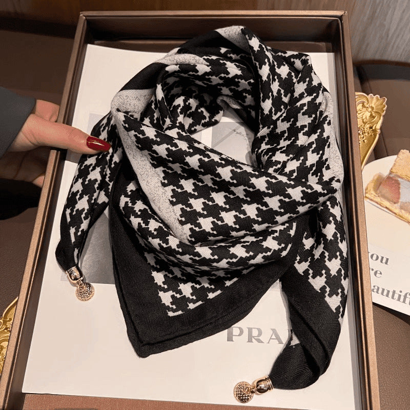 2026 New Style Warm Square Scarf with Magnetic Buckle, Triangular Silk Scarf, Cotton Scarf for Women, Stylish Neck Warmer for Spring, Autumn, and Winter, Versatile and Elegant