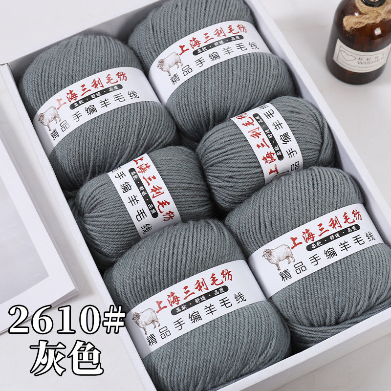 Shanghai Sanli 290 medium thick wool diy hand-knitted wool sweater cardigan scarf wool wholesale