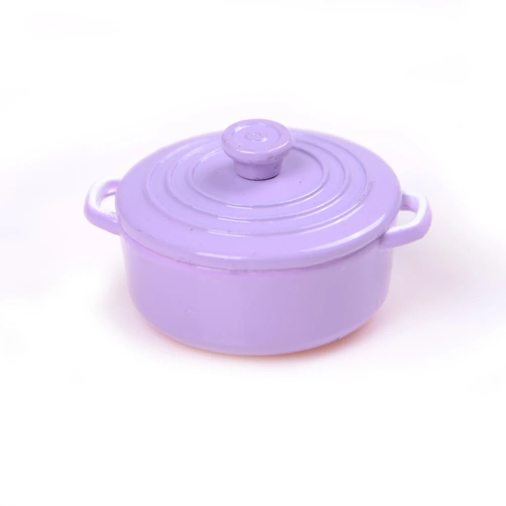 1PC Dollhouse 1/12 Scale Mini Bread Machine With Toast Miniature Dollhouse Kitchen Access Toaster Cute  Home Decoration