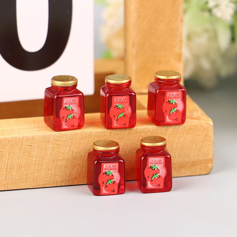 5Pcs 1/12 Dollhouse Miniature Strawberry Sauce Jam Jar Kitchen Food Accessories For Dolls House Decorations Kids Toys Gift