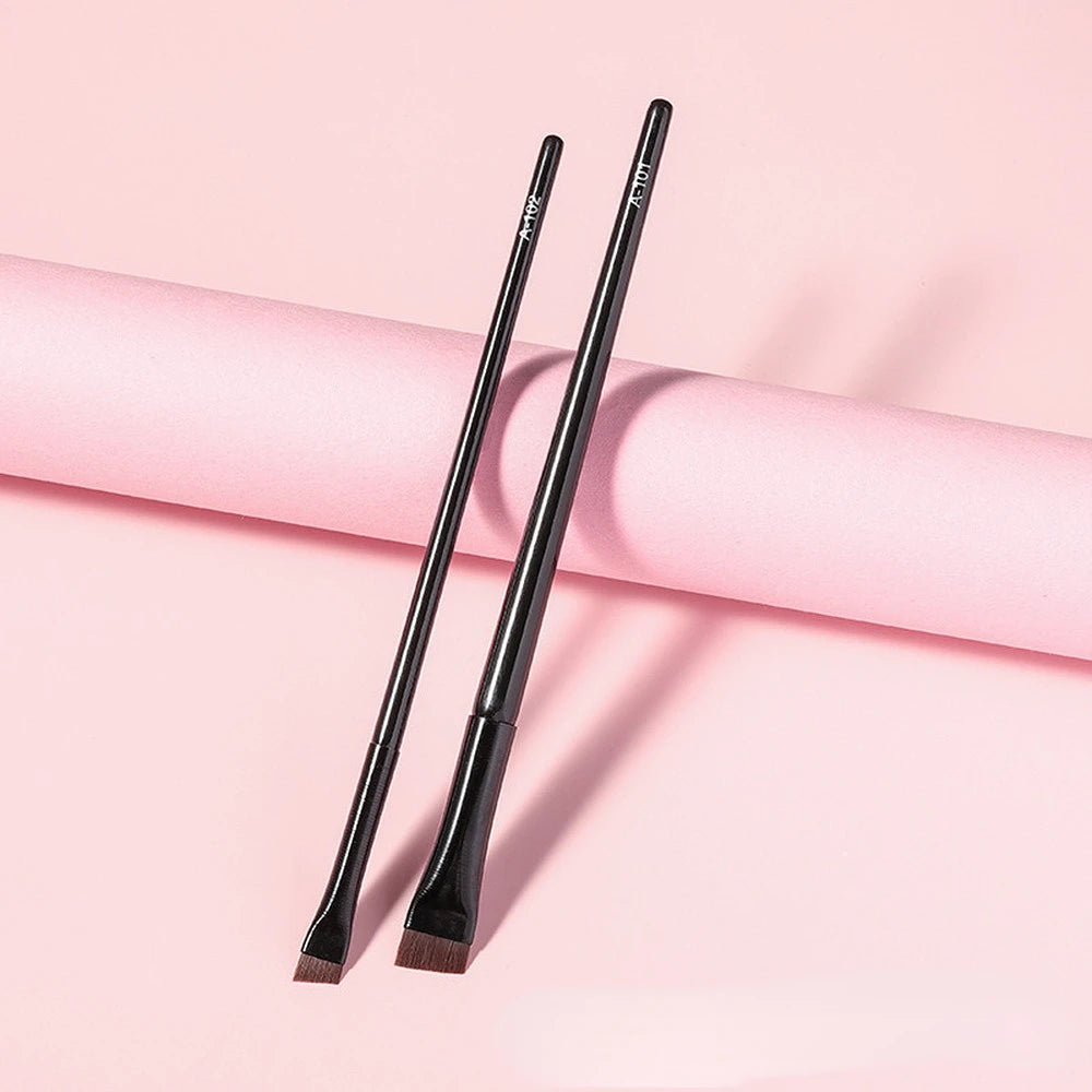 Makeup Brushes for Women Flat Fine Blade Eyebrow Contour Brush Eyeliner Brush Professional Liner Brow Cosmetic Beauty Tools