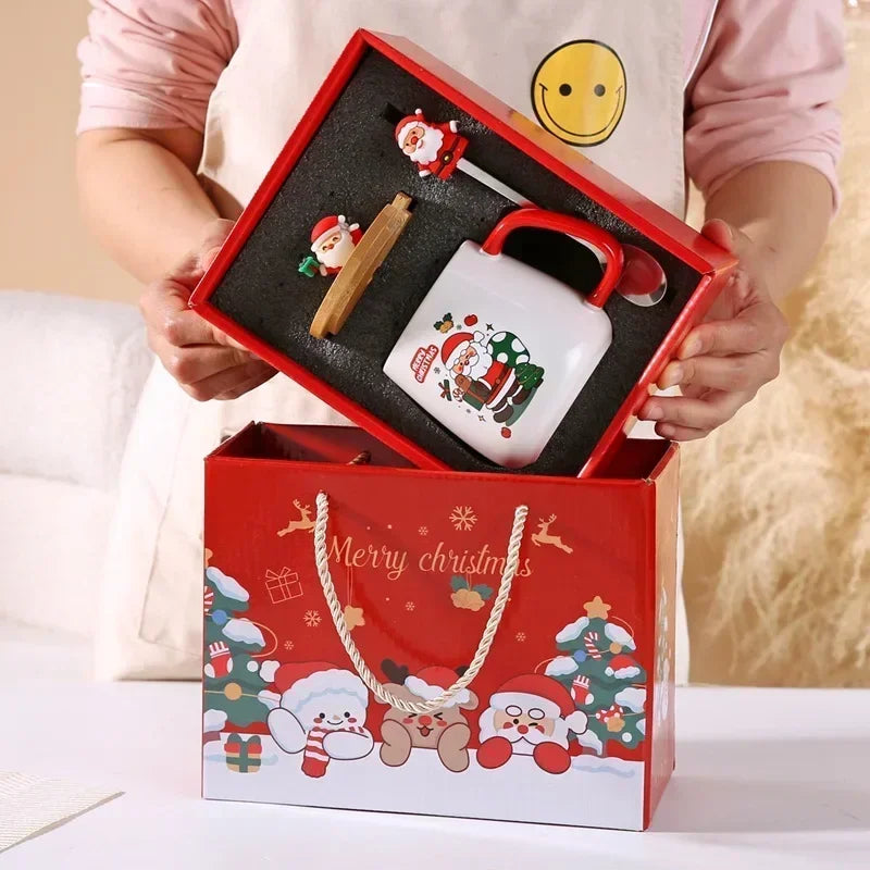 Christmas gift Ceramic mug gift box ceramic mug  mug with lid with spoon Mug set cup cup Coffee cup Christmas cup