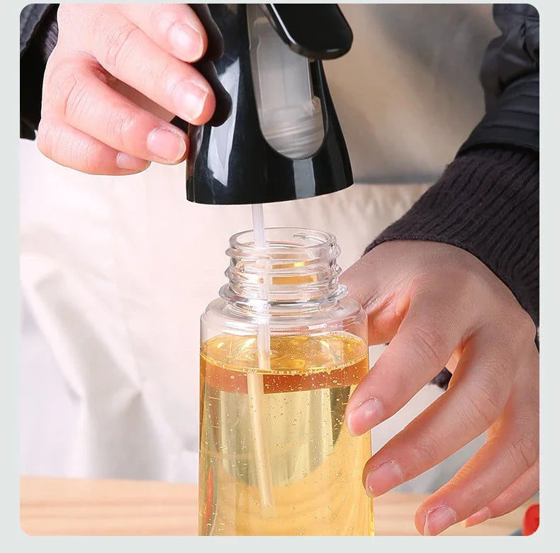 Household Use Oil Bottle Kitchen Home Outdoor Portable Spice Shaker Foggy Air Fryer Oil Kettle Things Spray Tools Gadgets Dining