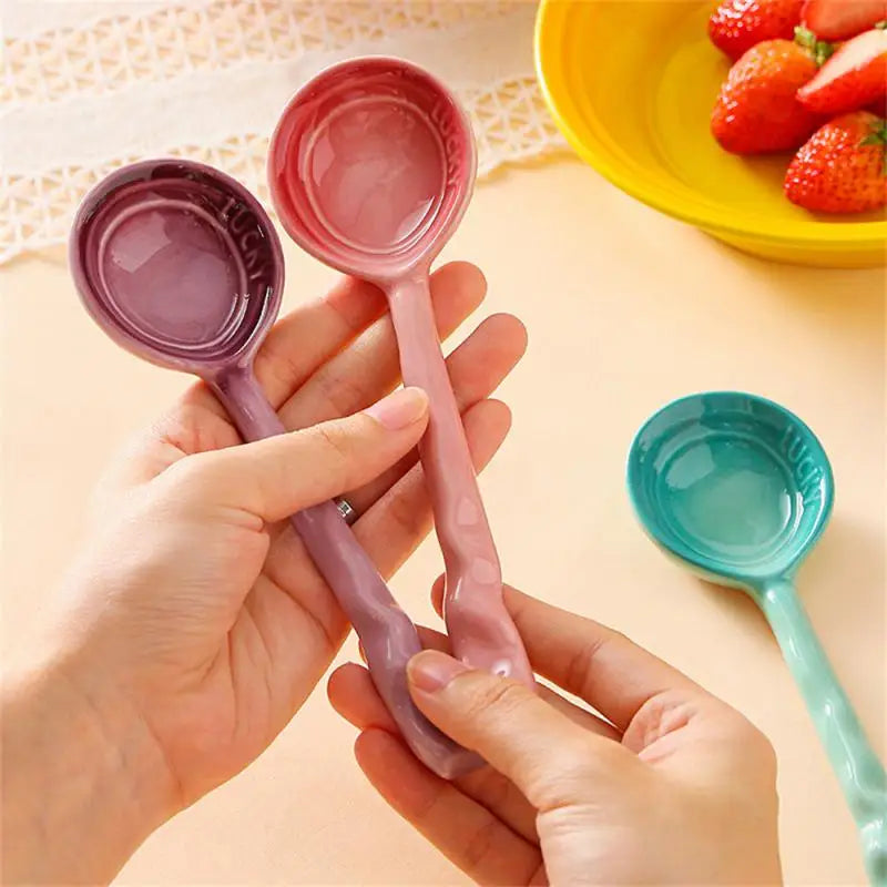 High Quality Non-toxic And Tasteless Good Looks Vintage Kitchen Supplies Ceramic Spoon Fine Workmanship