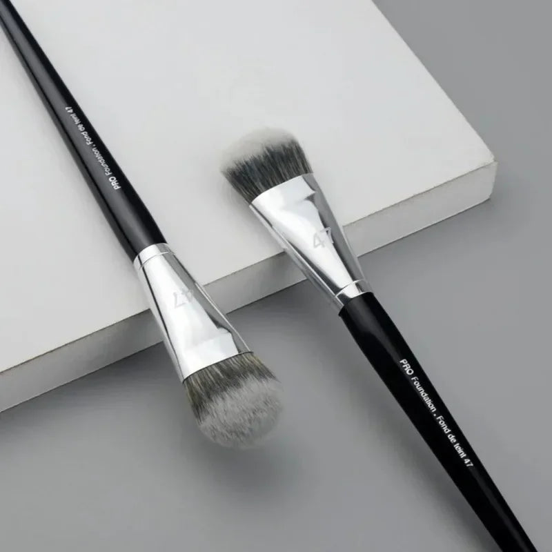 Women Face Base Makeup Beauty Tools Professional Foundation Brush 47 Broom Head Liquid Foundation Shadow Repairing Brushes