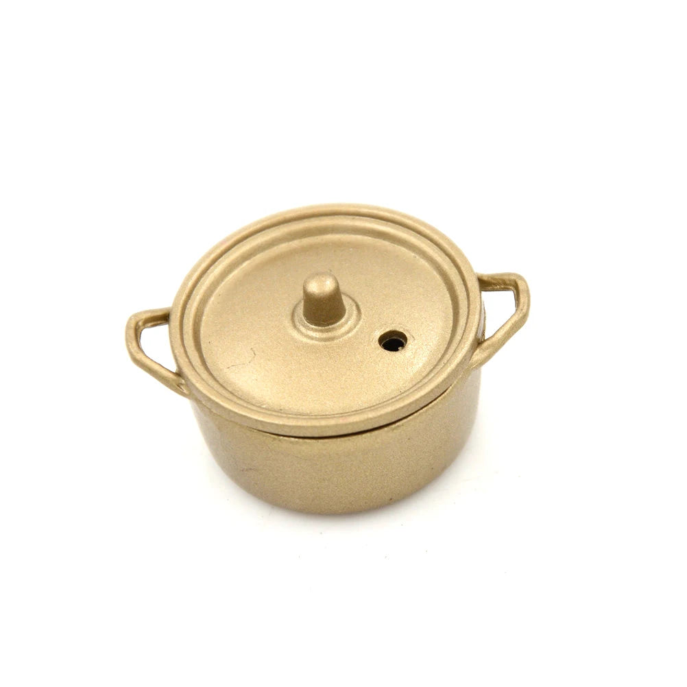 1PC Dollhouse 1/12 Scale Mini Bread Machine With Toast Miniature Dollhouse Kitchen Access Toaster Cute  Home Decoration