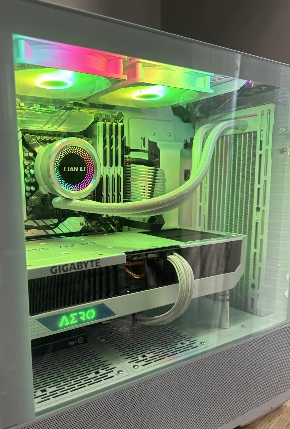 GPUHOLD White Graphics Card GPU Support Bracket Video Card Sag Holder Bracket GPU Holder Anti Sag Stand Aluminum Holder 27-120mm