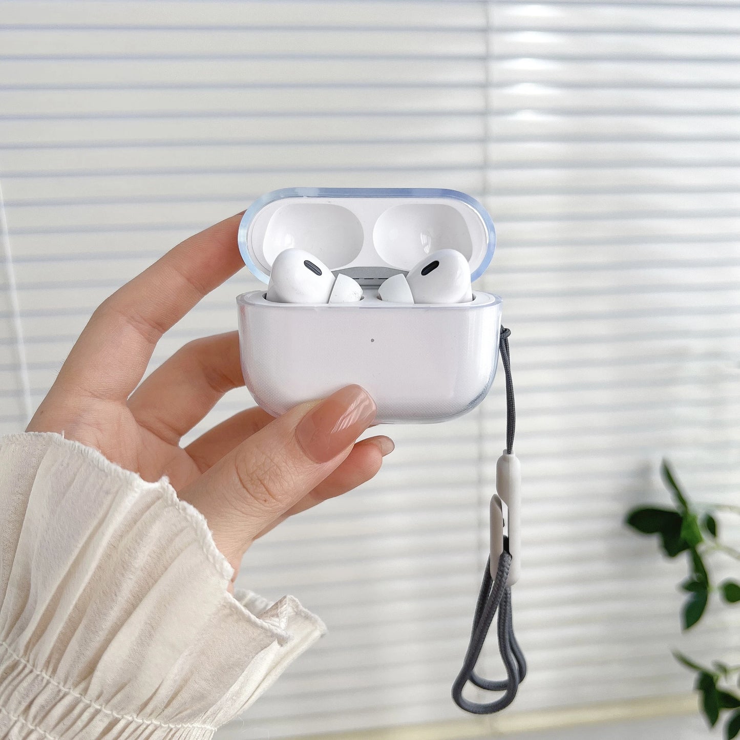 Clear TPU Earphone Case for Airpods 4 3 2 1 Pro Pro2 Shockproof with Lanyard Strap for Airpods Charging Case Transparent Cover