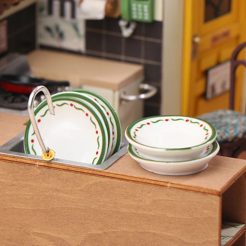 1/12 Dollhouse Mini Plates Dishes Model Dollhouse Simulation Kitchen Decoration Dolls House Accessories Pretend Play Toys 5PCS