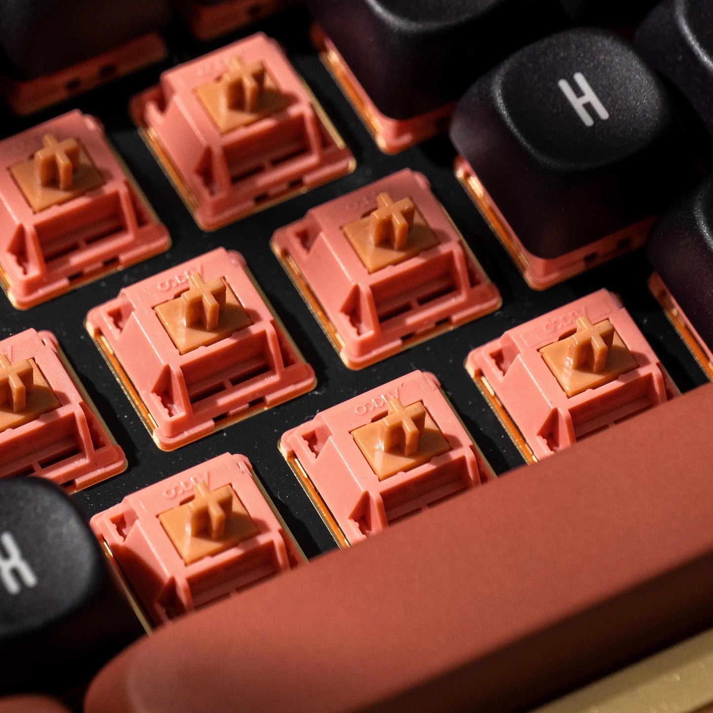Akko Rosewood Switch 5 Pins 40gf Linear Switch Factory Lubed Deep Low-pitch Compatible with MX Mechanical Keyboard (45 pcs)