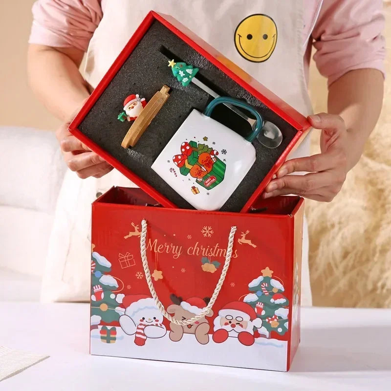 Christmas gift Ceramic mug gift box ceramic mug  mug with lid with spoon Mug set cup cup Coffee cup Christmas cup