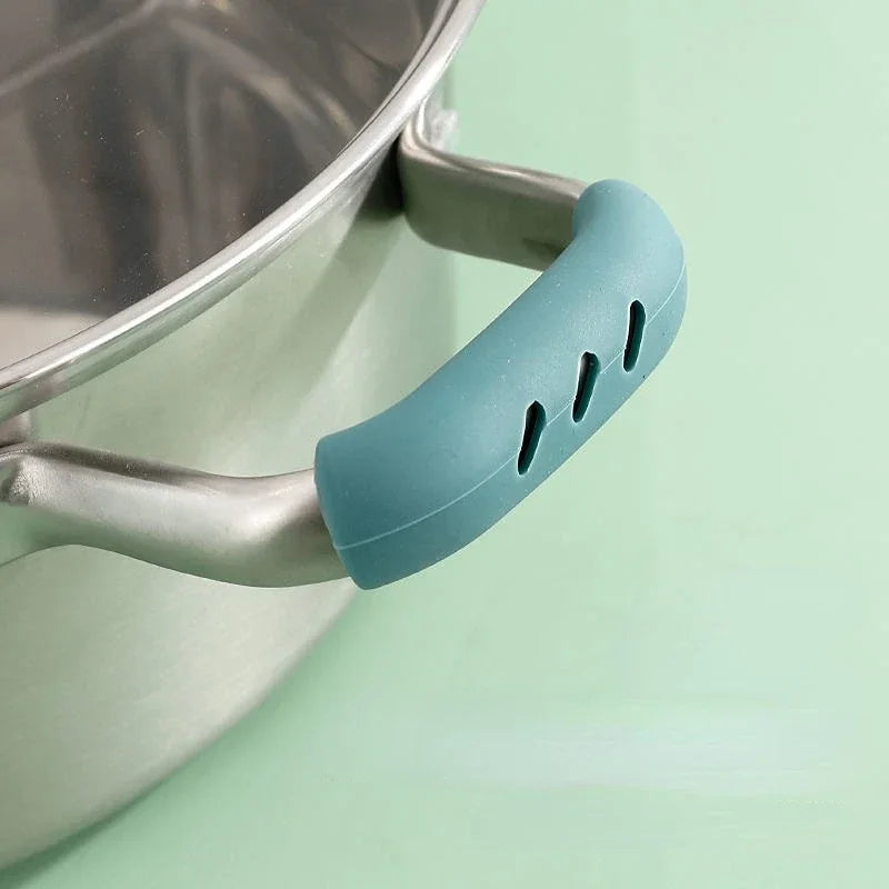 1-2pcs Grip Silicone Pot Holder Sleeve Heat Resistant Pot Glove Pan Handle Cover Grip Kitchen Tools Kitchen Gadgets