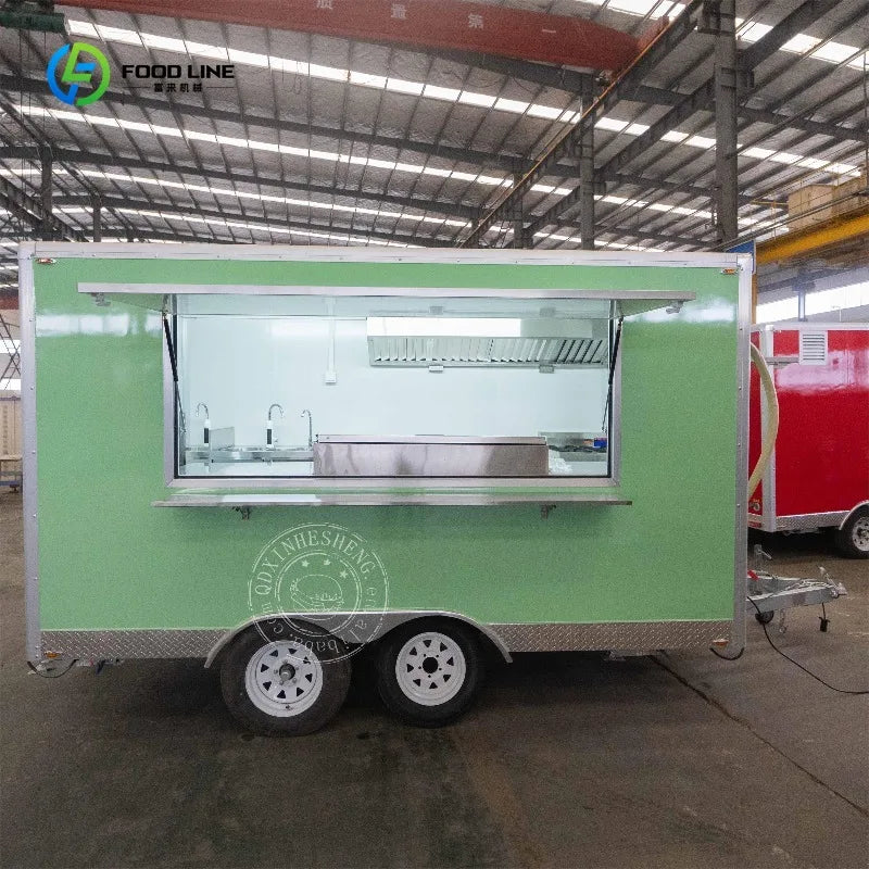 Fast Food Mobile  Food Truck Equipped with Refrigerator and Fryer