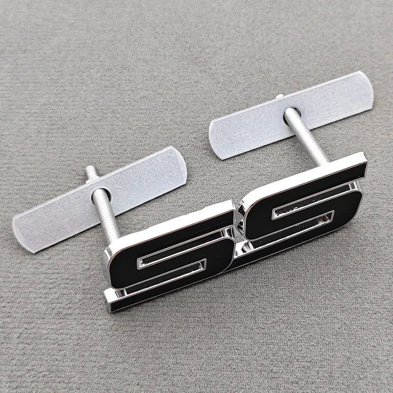 3D Metal Logo SS Car Body Sticker Rear Trunk Badge Front Grille Emblem For Chevrolet SS Camaro Cruze Equinox Blazer Accessoeies