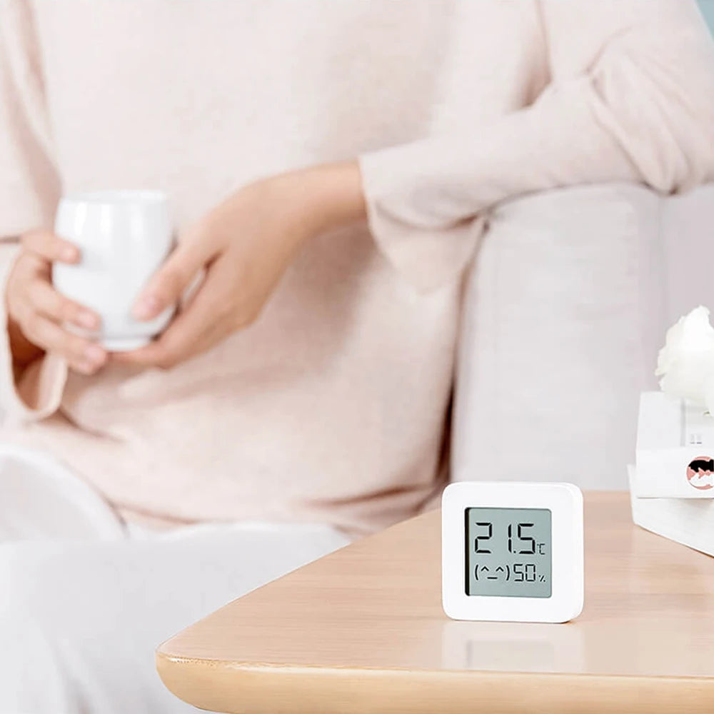 Xiaomi MIJIA Smart Hygrometer Thermometer 2 Bluetooth Wireless Electric Digital Hygrometer Thermograph With Mijia APP Smart Home