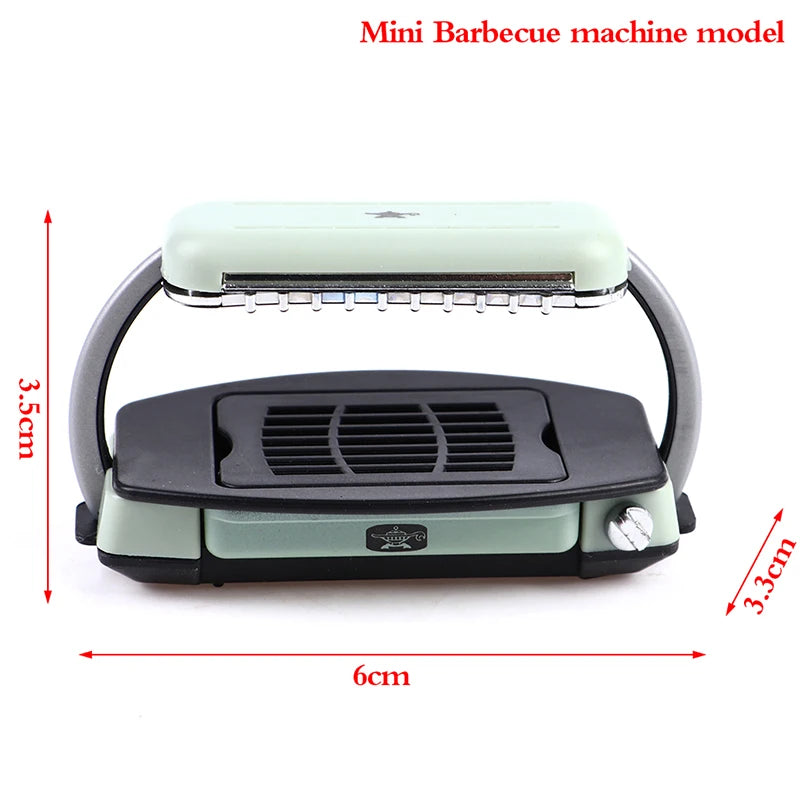 1PC Dollhouse 1/12 Scale Mini Bread Machine With Toast Miniature Dollhouse Kitchen Access Toaster Cute  Home Decoration