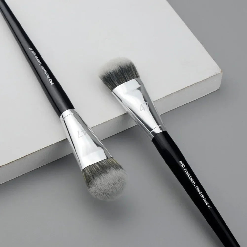 Women Face Base Makeup Beauty Tools Professional Foundation Brush 47 Broom Head Liquid Foundation Shadow Repairing Brushes