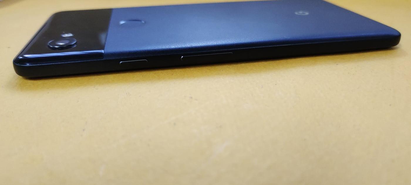 Google Pixel 2XL 4/64GB Refurbished - Triveni World